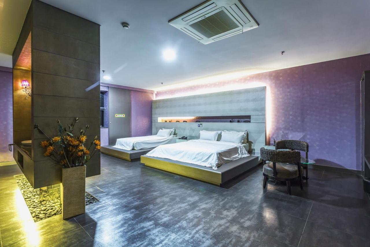 Qingdao Heng Bo Hotel Exteriör bild